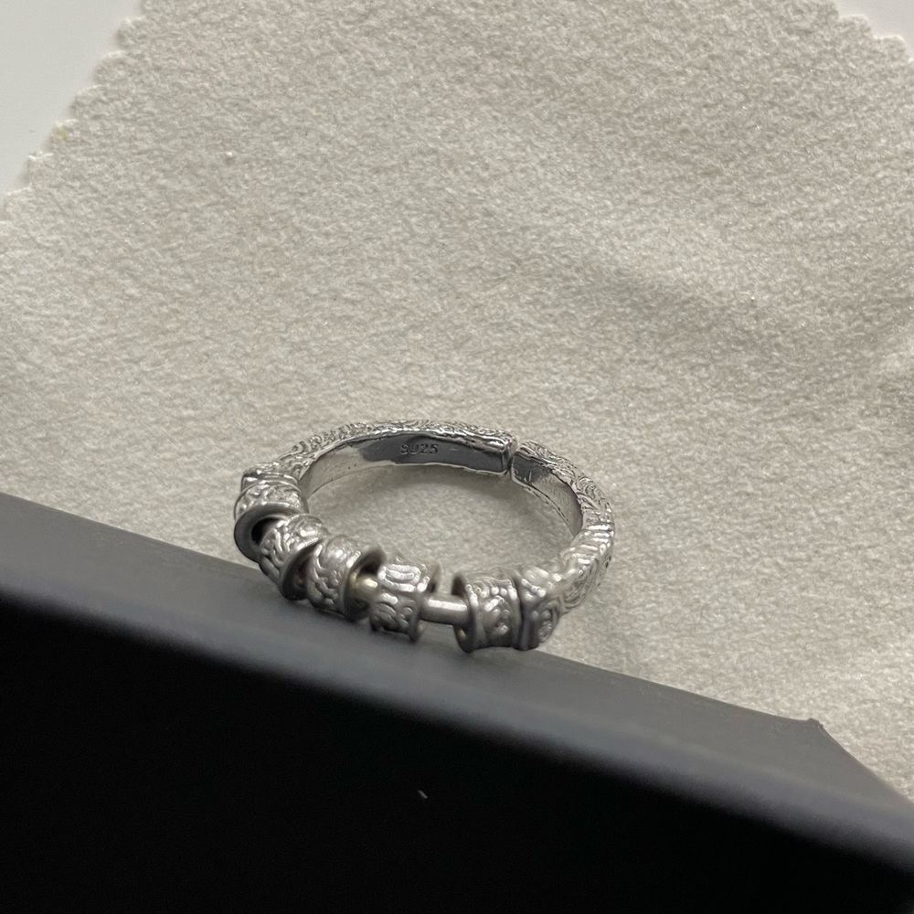 Ring